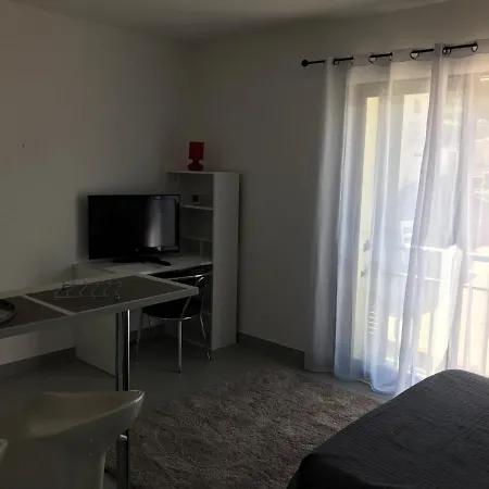 Panate Lägenhet Corte (Corsica)